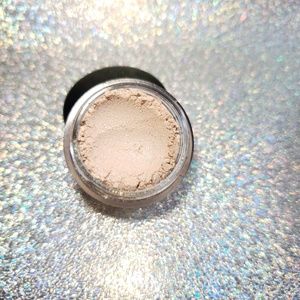 Ivory Satin mineral eyeshadow